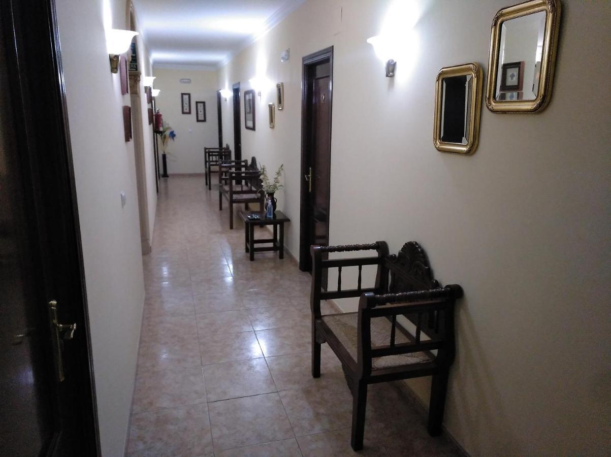 Hostal El Poligono Hotel Lucena Ngoại thất bức ảnh